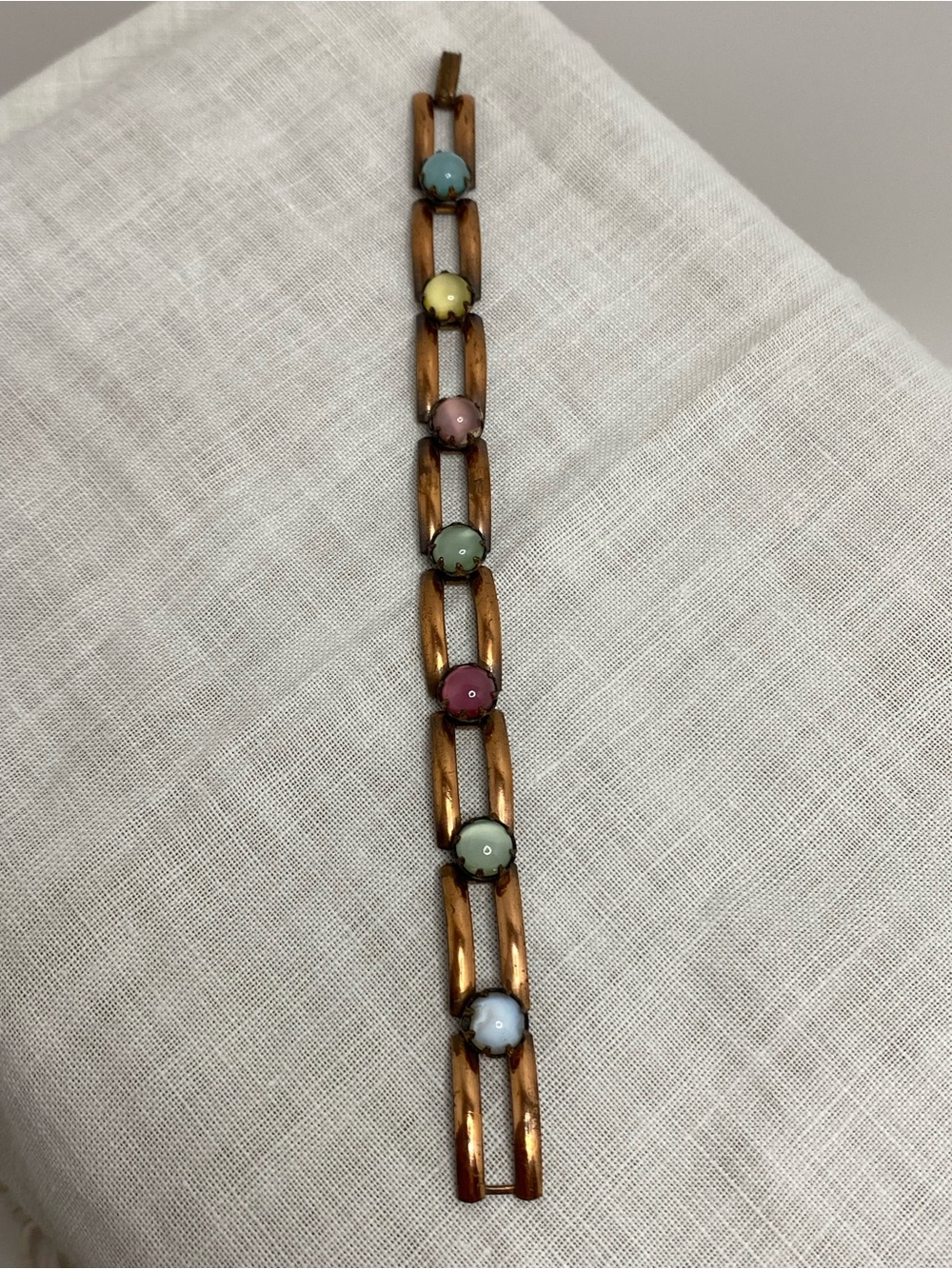 Vintage Copper Tone Moonglow Lucite Cabochon Link Bracelet Pastel MCM - Picture 2 of 16